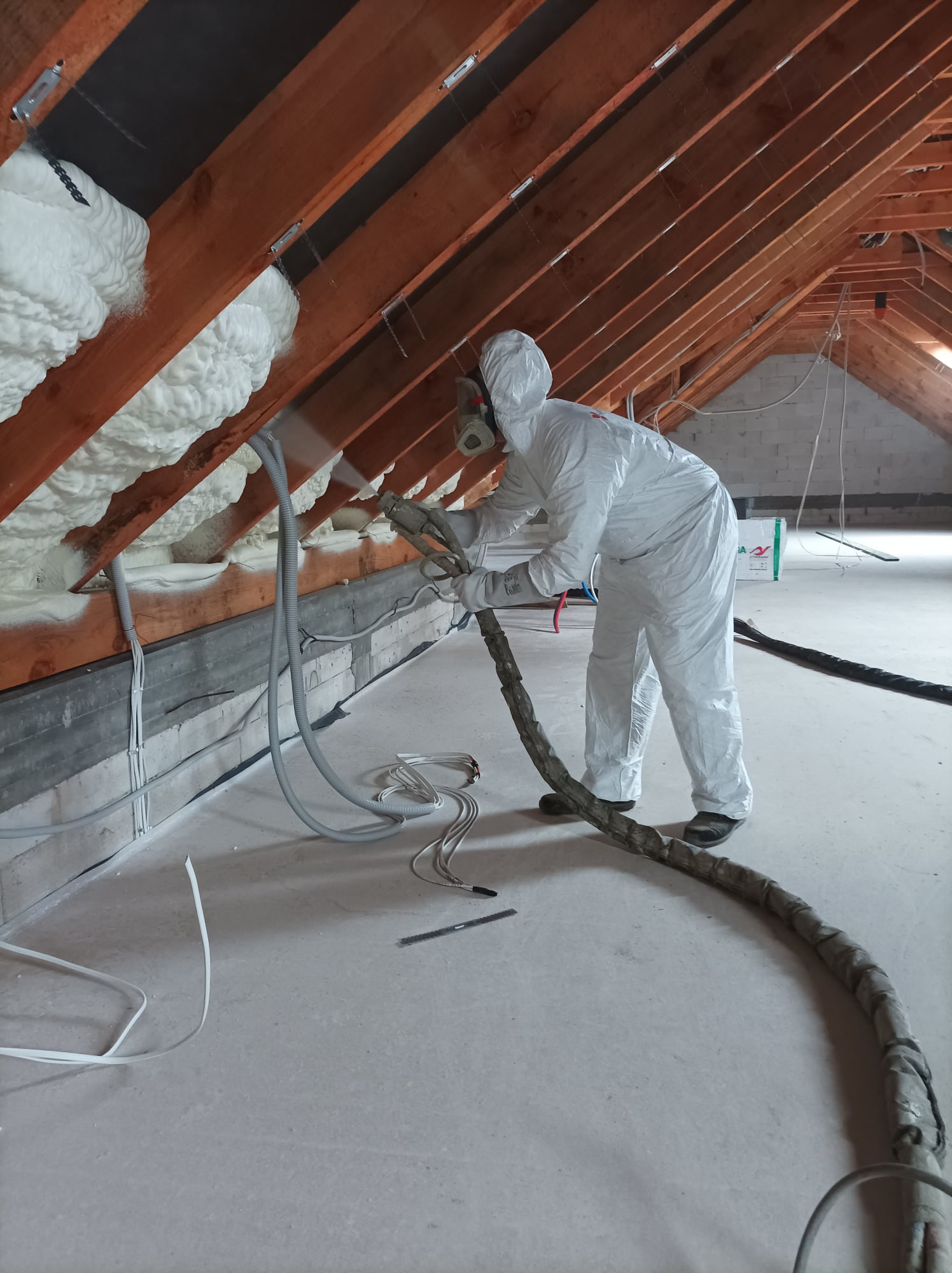 Kompleksowe ocieplenie poddasza w Warszawie